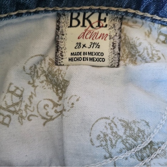 BKE 28 Payton Boot Cut Women’s Jeans. - Picture 4 of 7